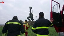 Giant WWII-Era ‘Soviet Liberators’ Monument Demolished in Ukraine