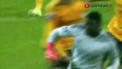 Wow! Kiper Benfica B Ini Layak Raih Puskas Award Usai Cetak Gol Spektakuler dari Jarak 75 Meter