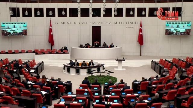 Özgür Özel: Kemal Bey'in Teknoloji Ziyaretini Hedef Gösteren Recep Tayyip Erdoğan'ın Yaptığına Bak: İsveç Başbakanı'na, 'Hazirana Kadar Elimi...