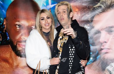 Melanie Martin calls cops to oversee her removing items from Aaron Carter's house!