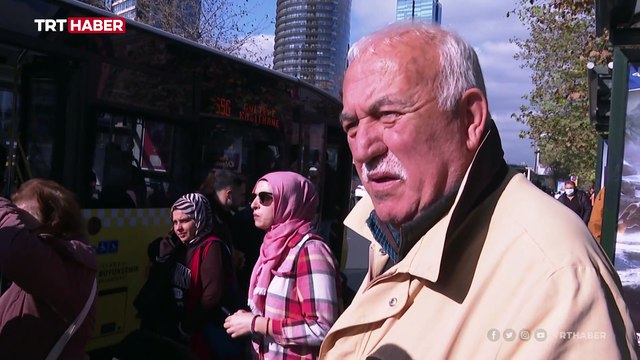 Kırılan tasarruflu ampulden çıkan cıva zehirliyor