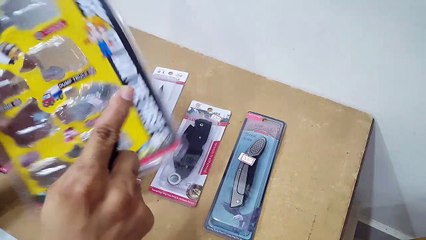 Unboxing, review and comparison of pocket knifes for gift