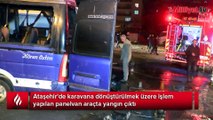 Ataşehir'de minibüs ve panelvan araç alev topuna döndü