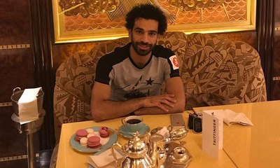 محمد صلاح يعتمد نظاماً غذائياً يرتكز على الخضروات والدجاج