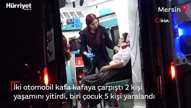 Otomobiller kafa kafaya çarpıştı: 2 ölü, 5 yaralı