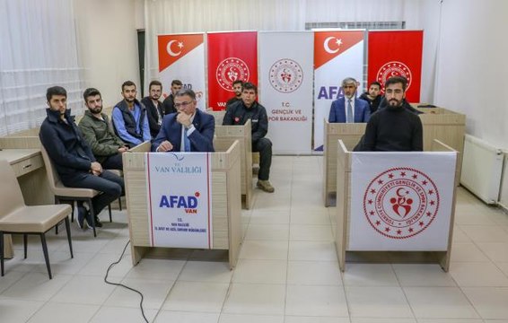 Van'daki KYK yurtlarında deprem tatbikatları yapıldı