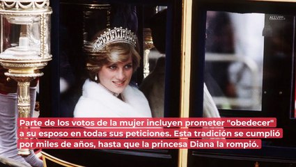 ¡Rompió una tradición de miles de años! Lady Diana no prometió "obedecer" a su esposo