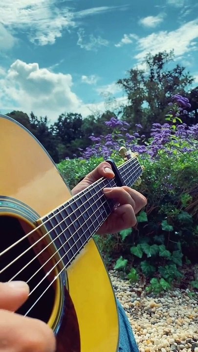   Relaxaxing Music Guitar For Sleep