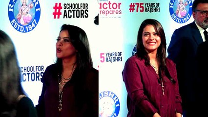 Kajol सबके सामने Anupam Kher पर चिल्लाने लगी फिर मिली गले, Funny Video Viral! FilmiBeat