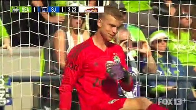 GOLAZO- Nicolás Lodeiro scores his second goal with stunning volley - Seattle Sounders_2