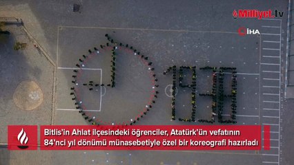 Ahlatlı öğrencilerden “10 Kasım” koreografisi