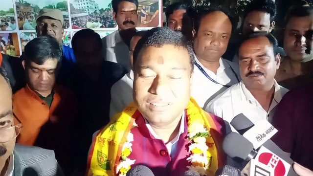 पीएम मोदी के इस मंत्री ने कहा कि पेट्रोल कैसे 35 रुपए में होगा, यह तो केवल बाबा रामदेव ही बता सकते हैं