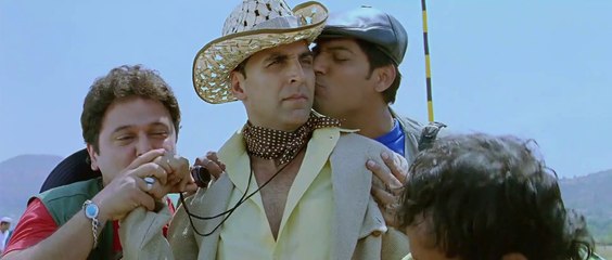 ये रोमांटिक सीन हो रहा है हरामखोर.... || Akshay Kumar Comedy Bollywood Movie Scene