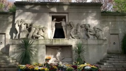 Ni triste ni maldito, el director del cementerio Père Lachaise rompe tópicos