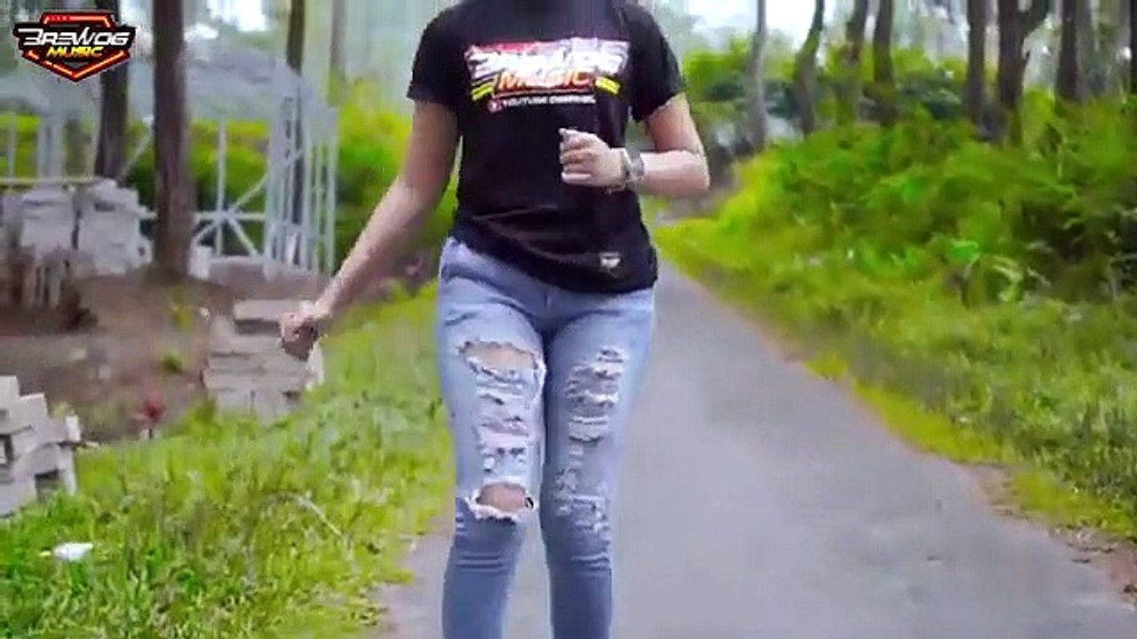 Dj yang lagi viral slow bass rudal 2022