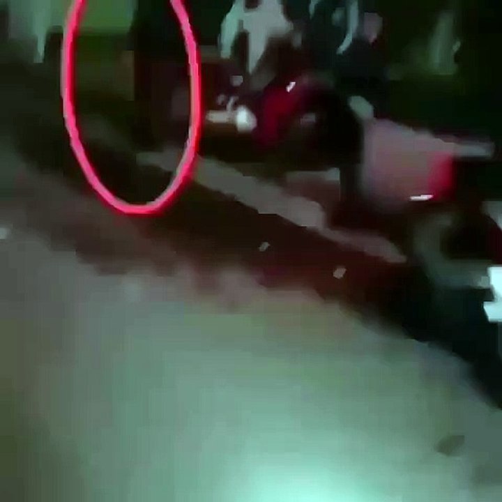 Kalian liat apa #misteri #mistis #haunted #scared #ghostly #evil #macabre #deepweb #setan #seram #scarystories #dagelan #funnyvideos