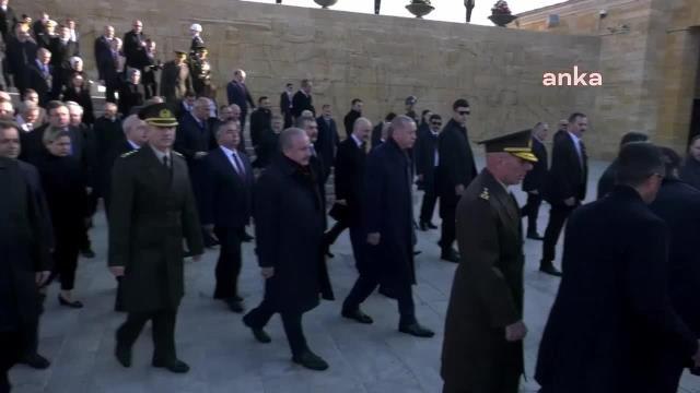 Tuncay Özkan'dan Anıtkabir'de 'Her Yer Tayyip, Her Yer Erdoğan' Sloganı Atılmasına Tepki: Bu Vefasızlığa Yazıklar Olsun