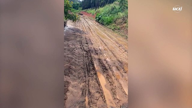 Moradores reclamam de estrada que liga bairro a cidade em Nova Era