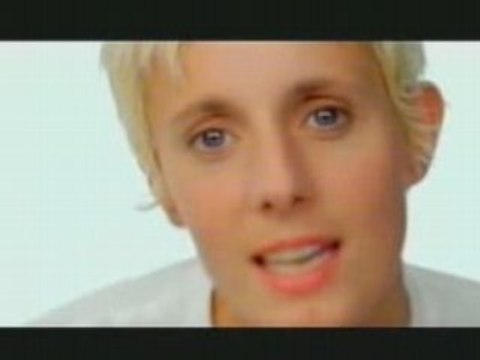 Sarah Bettens * Someone to say hi *