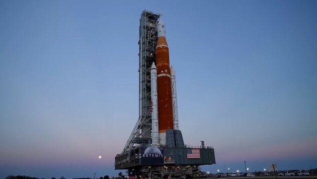 Hurricane Nicole causes yet another delay for NASA's Artemis 1 launch