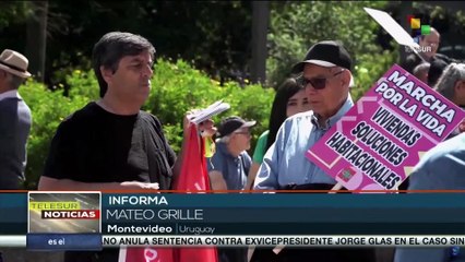 Jubilados de Uruguay se movilizan en rechazo al alto costo de la vida