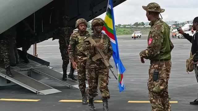 Kenya'nın Kongo Demokratik Cumhuriyeti'ne asker sevkiyatı sürüyor