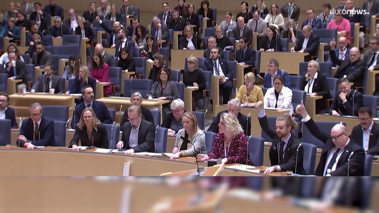 Wohl auch im Sinne Erdogans: schwedisches Parlament ändert Verfassung