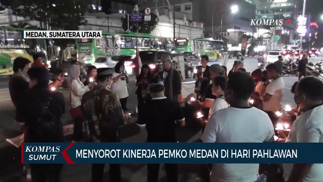 Warga Gelar Aksi di Titik Nol Kota Medan Saat Peringatan Hari Pahlawan