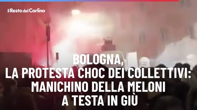 Bologna, la protesta choc dei collettivi: manichino della Meloni a testa in giù