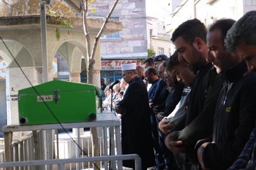 'PARK' TARTIŞMASINDA ÖLDÜRÜLEN 3 ÇOCUK BABASI SON YOLCULUĞUNA UĞURLANDI