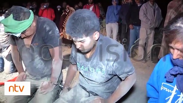 ¡Sólo quería recuperar mi dinero! , dijo uno de los falsos policías y casi fueron linchados