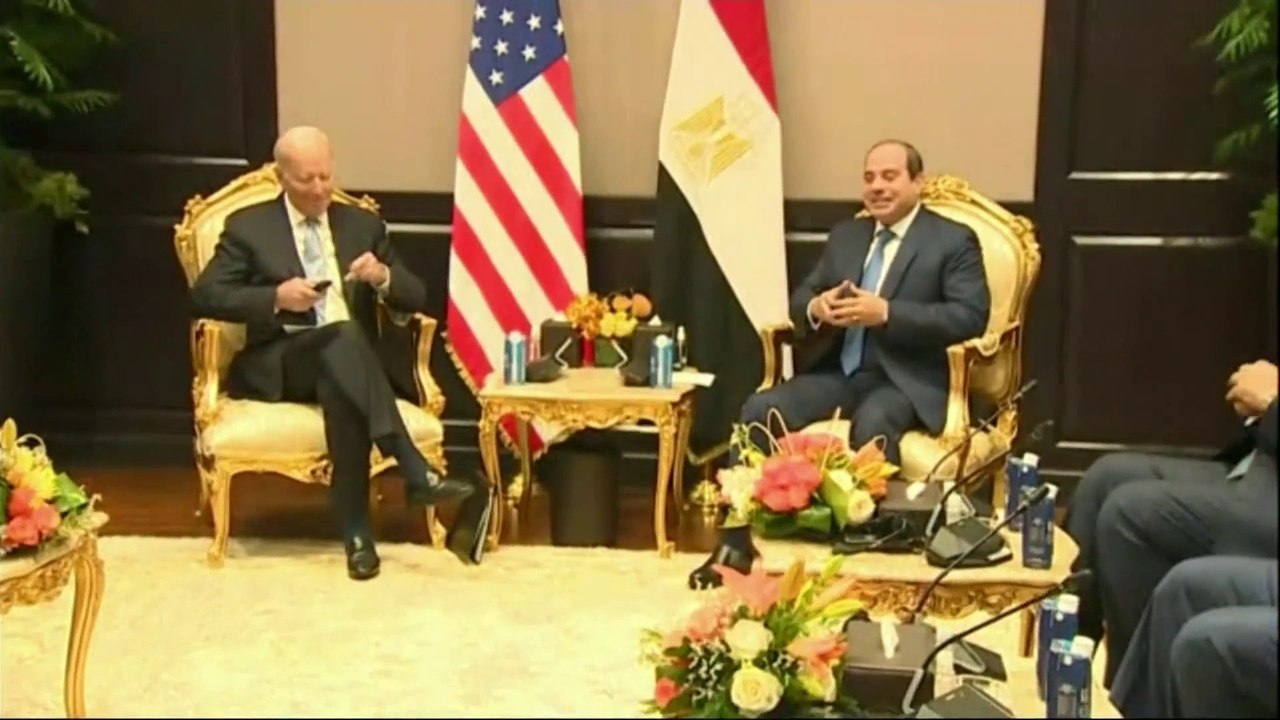 الرئيس السيسي يلتقي الرئيس الأميركي بايدن في شر...