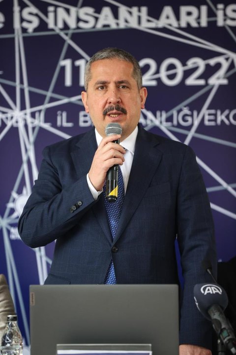 Hazine ve Maliye Bakan Yardımcısı Gürcan, Şile'de iş insanlarıyla buluştu