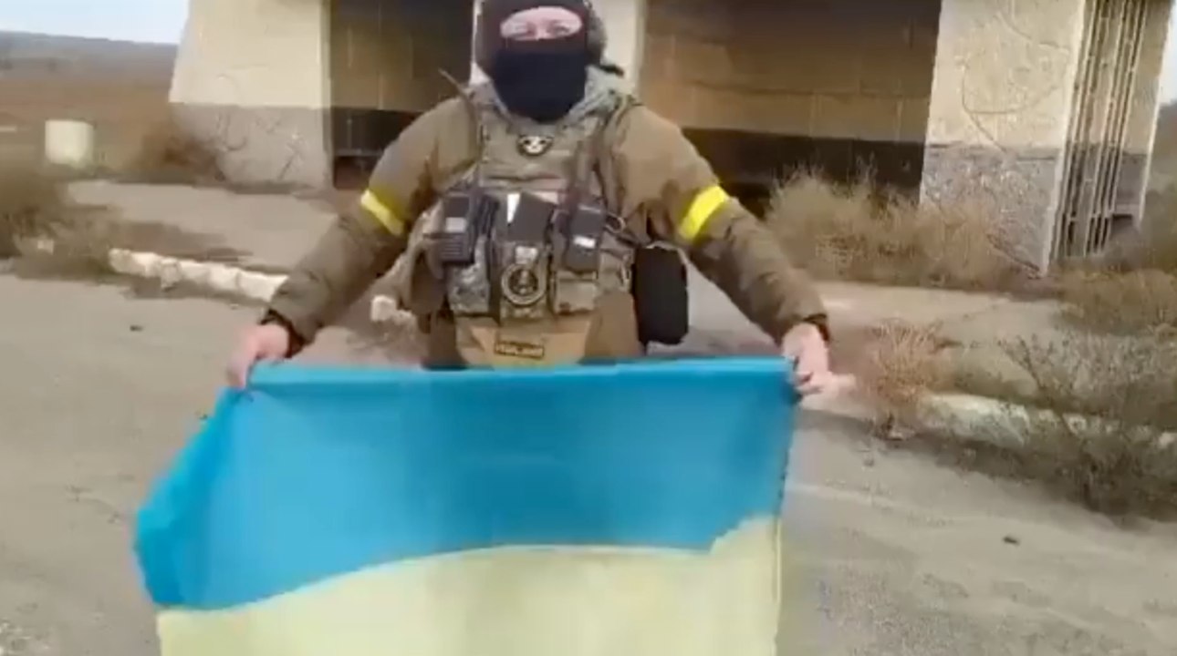 Jubel: Ukrainische Streitkräfte erreichen endlich Cherson!