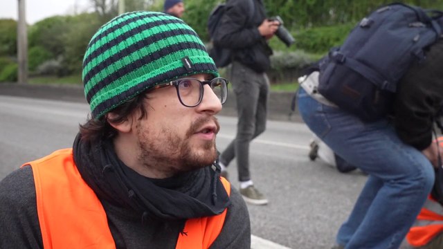 Dernière Rénovation : Ca fait 50ans que le mouvement écolo est gentil. Il faut être radicaux. »