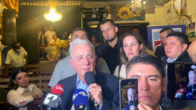 Declaraciones de Álvaro Uribe Vélez al finalizar el Foro Escuchemos a Medellín desde las comunas 5, 6 y 7