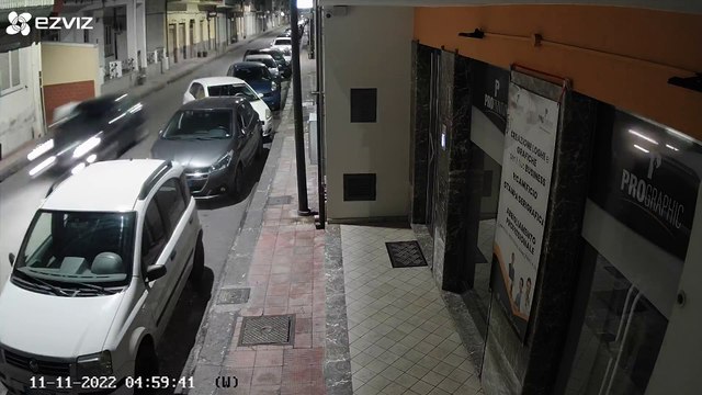 Santa Teresa, furto con spaccata in una profumeria: presi gli autori