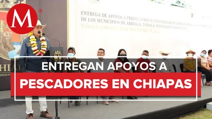 El Gobernador de Chiapas entrega apoyos al sector pesquero
