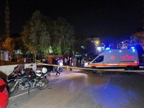 OTOMOBİLLE YANINA YAKLAŞIP, ATEŞ AÇIP ÖLDÜRDÜLER