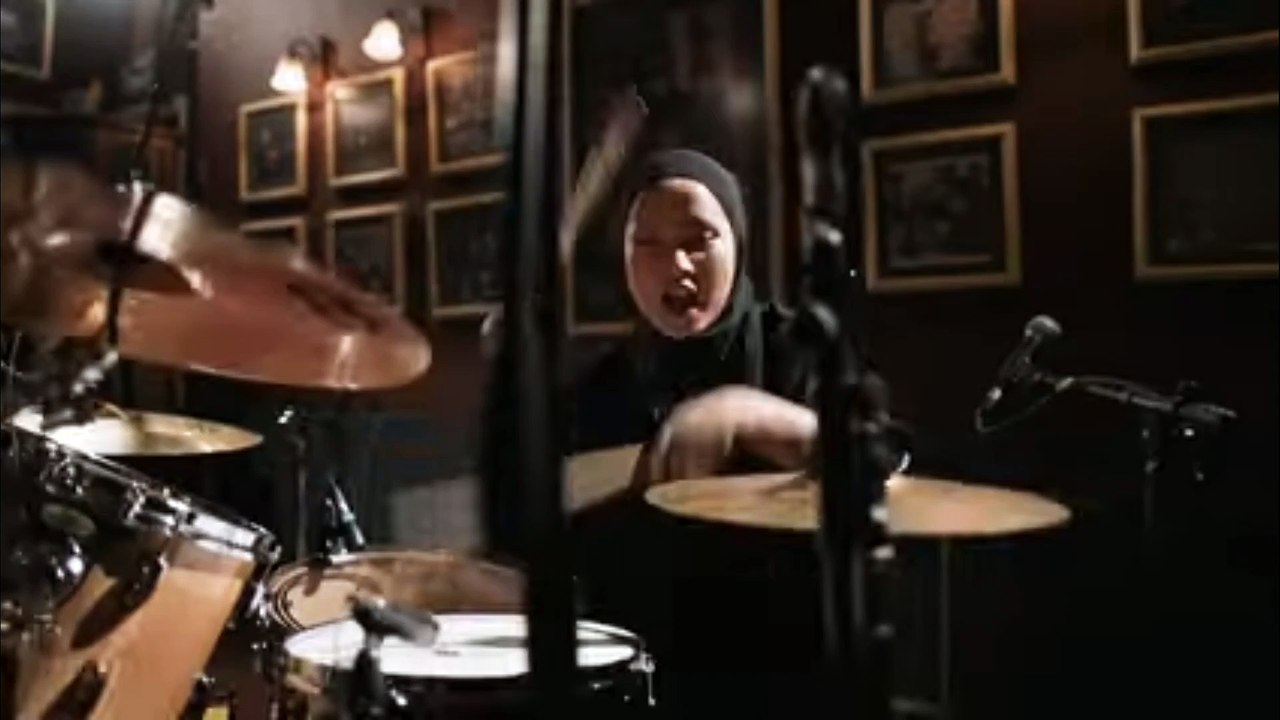 VOB hijab metal "REFUSE/RESIST" sepultura cover LIVE PERFORM at penny lane