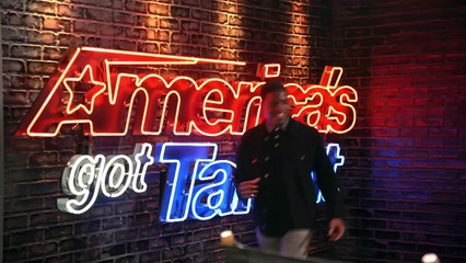 Amazing voice from easy guy