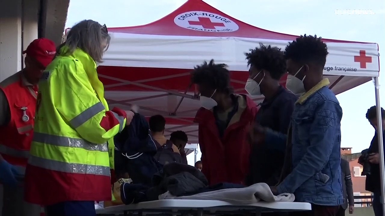 Tensión diplomática entre Francia e Italia por la política migratoria de Meloni
