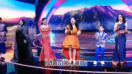 NEGERIKU RUMAH KITA - FAREL PRAYOGA JUDIKA NASSAR DEWI PERSIK NAGITA SLAVINA AUREL SARWENDAH HAPPY ASMARA SHOPEE 11 11 BIG SALE | MUSIKCOM