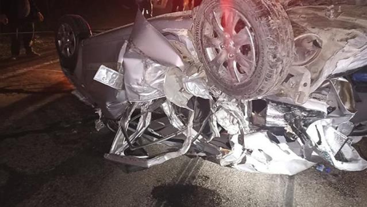 Düğün dönüşü feci kaza! Aynı aileden 2 kişi hayatını kaybetti