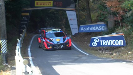 下载视频: WRC - Rallye du Japon 2022 - Samedi 1/2