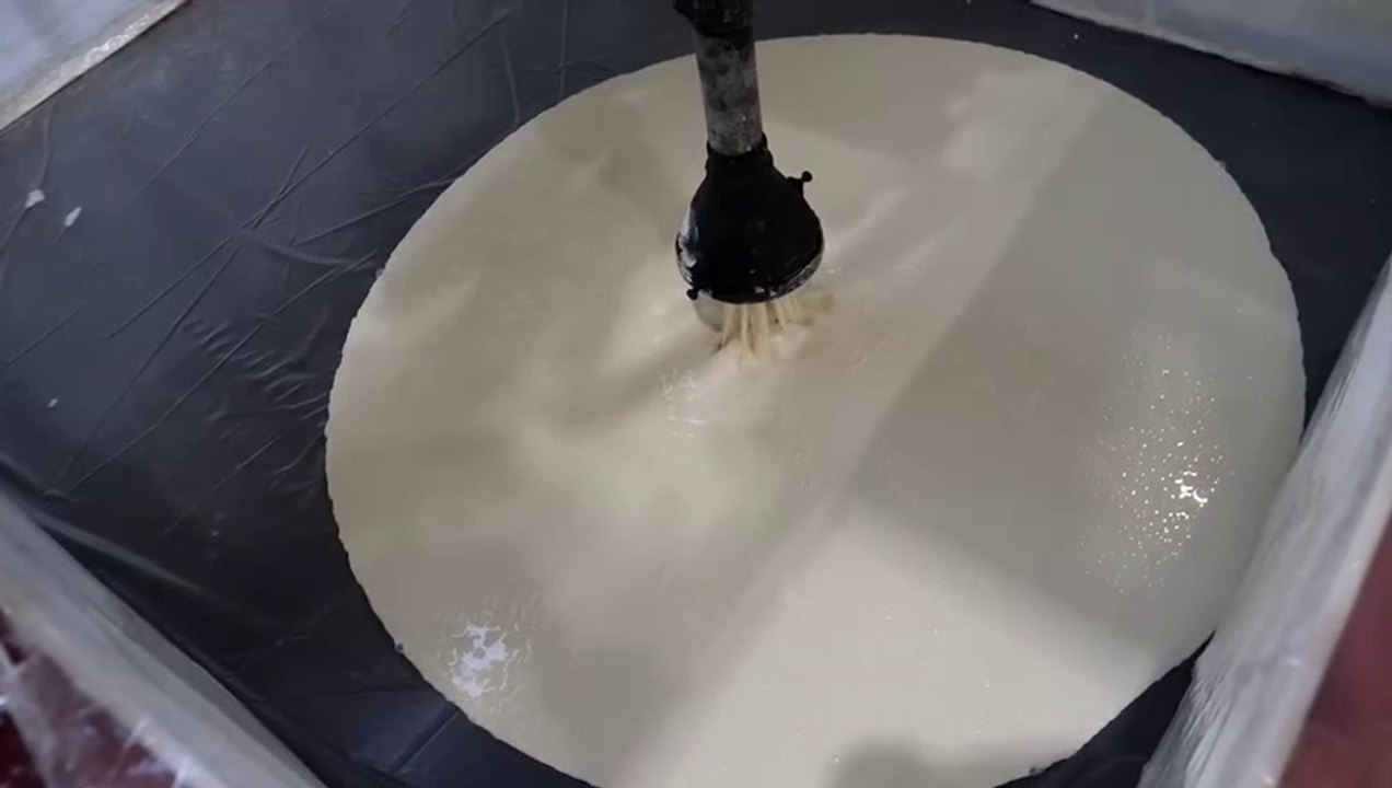 A Korean Bed Factory That Makes Mattresses Like Soft Cakes