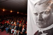 Atatürk, Mersin'de Sevdiği Şarkılarla Anıldı