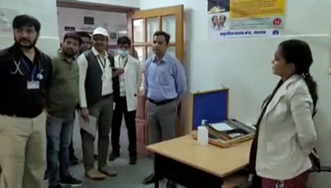 प्रभारी सचिव ने किया निरीक्षण, इंदिरा रसोई में...