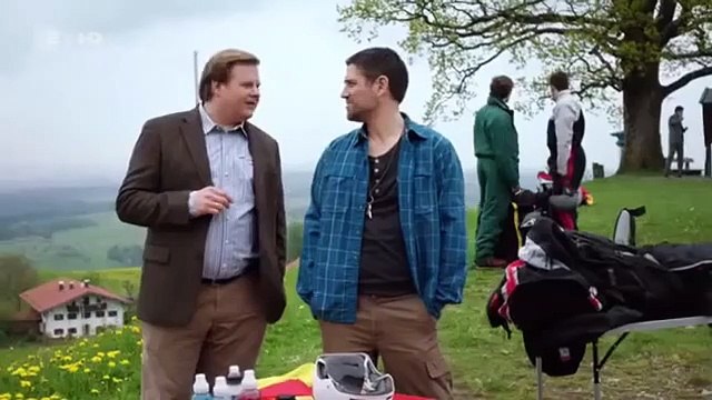 Die Rosenheim Cops - Staffel 13 Folge 14 - Sprung in den Tod