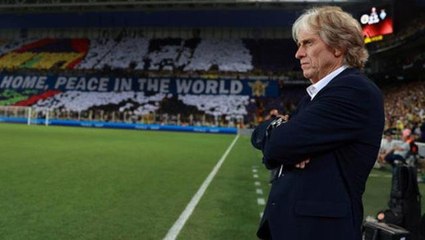 Fenerbahçe taraftarı yaptı yapacağını! Bu pankart Jorge Jesus'a yeni sözleşme imzalatır